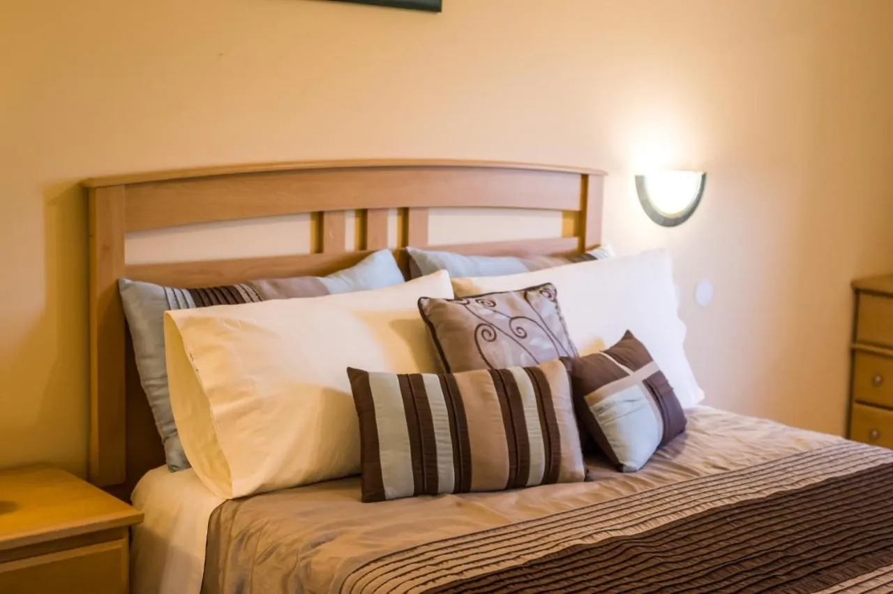 Apartments Vuzi - 100M From Sea Zaton (Zadar)