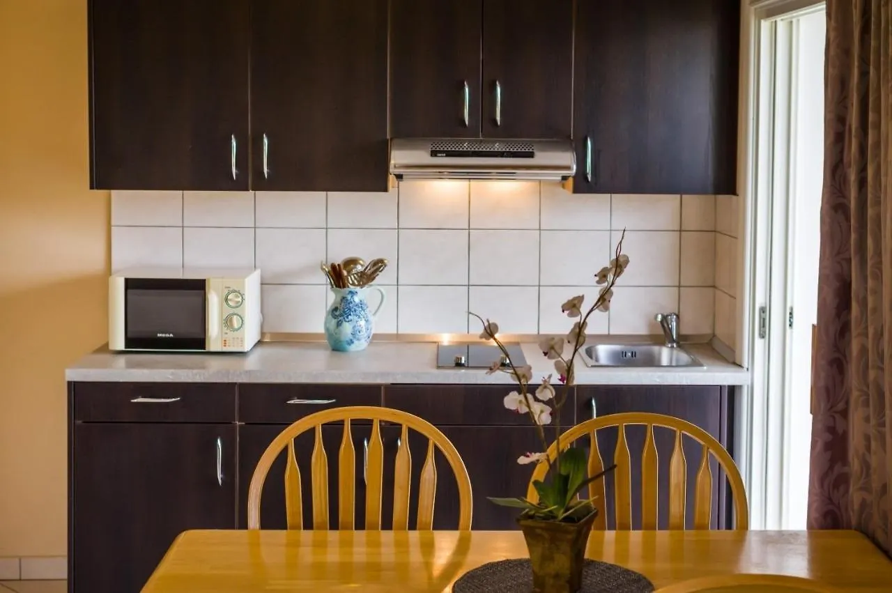 Apartments Vuzi - 100M From Sea