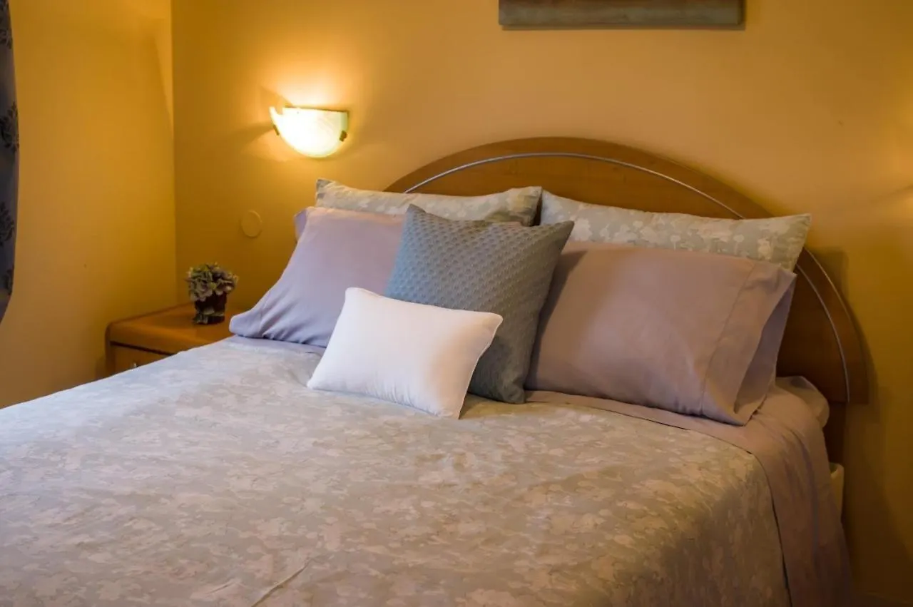 Apartments Vuzi - 100M From Sea